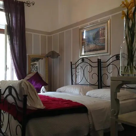 Mignon Hotel *