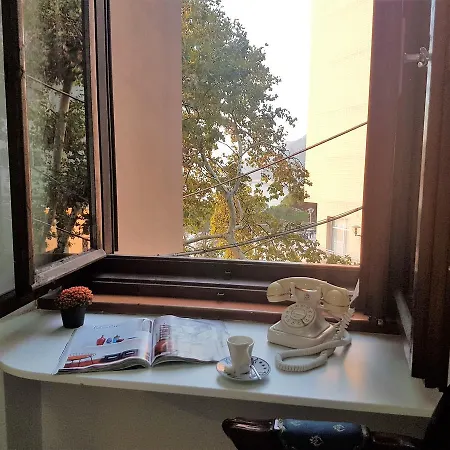 Mignon Hotel *