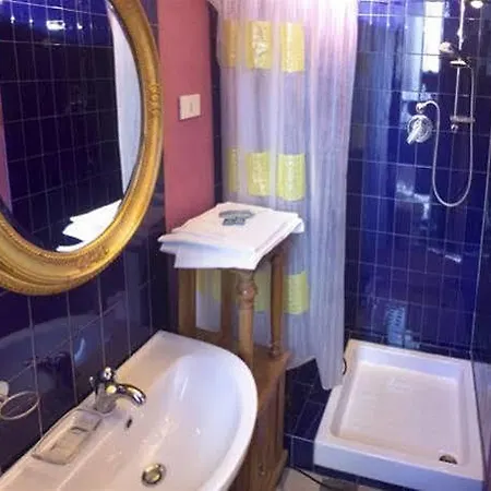 Mignon Hotel *